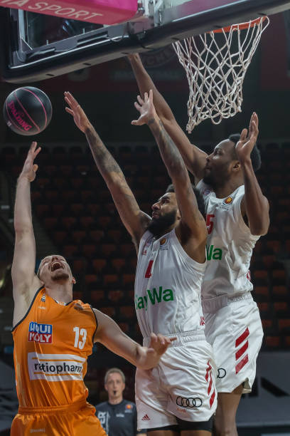 不仅如此 不仅如此